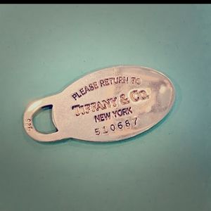 Vintage Tiffany “Return to Tiffany” Charm